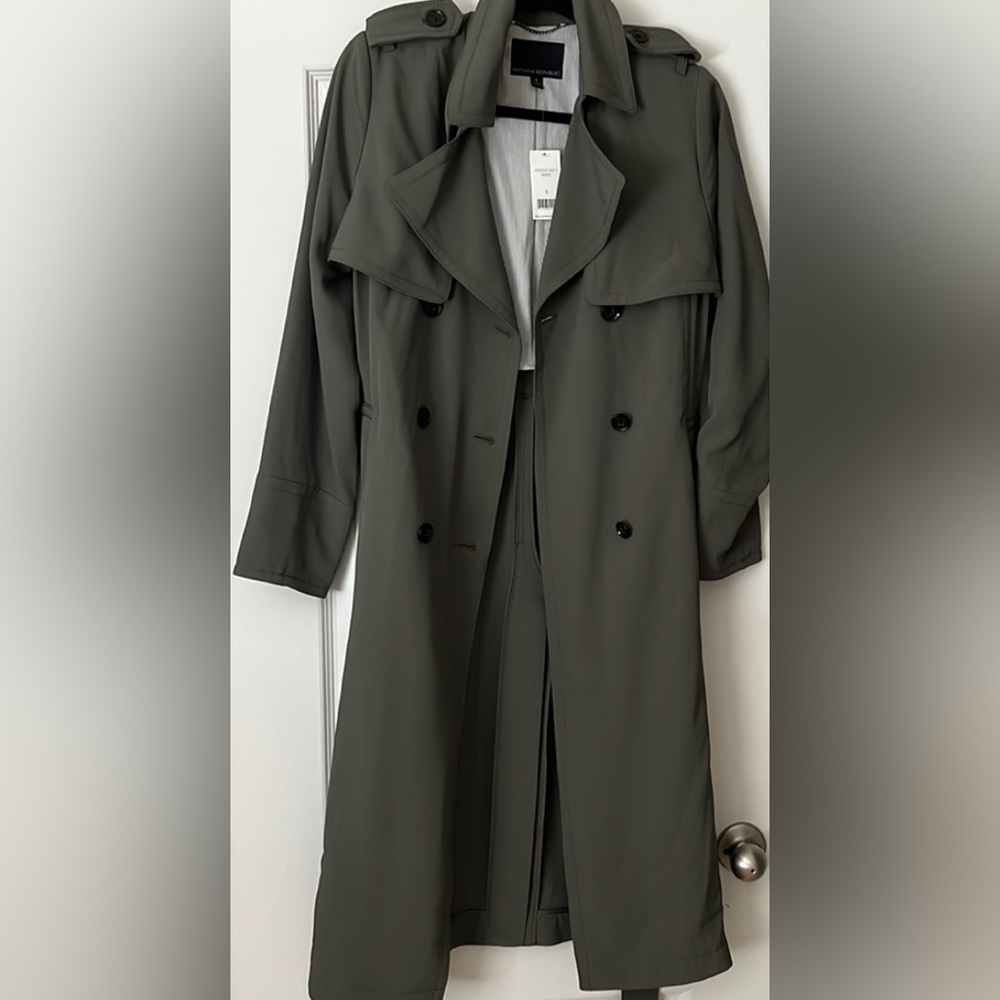 Ladies Banana Republic Maxi Trench Coat
